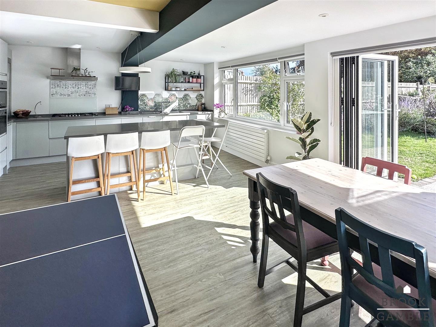 4 Bedroom House - Semi-Detached. North Avenue in Eastbourne,  4